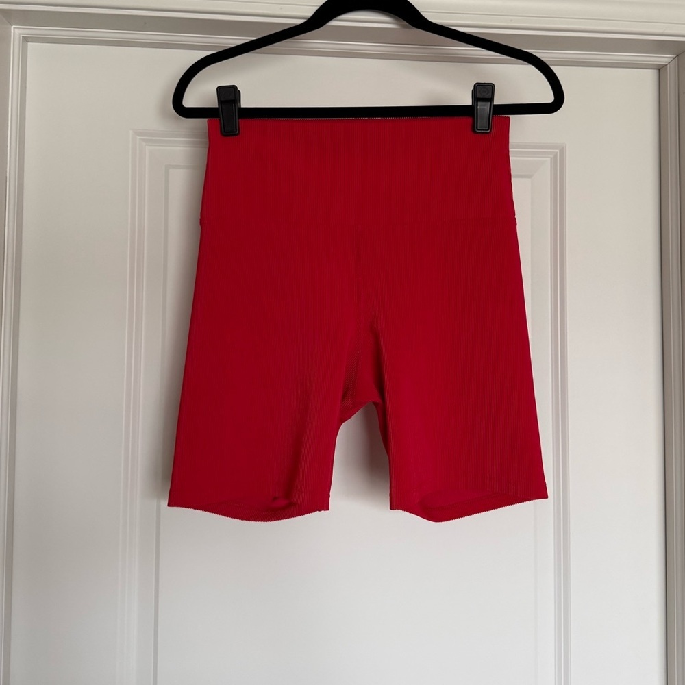 Beach Riot High Rise Ribbed Bike Shorts | L - Picture 3 of 8